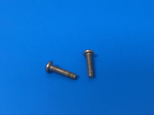 C76  : Long Screw